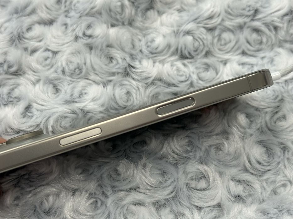 iPhone 16 Pro 128GB Natural Titanium (100% АКБ 27 циклів, байпас)