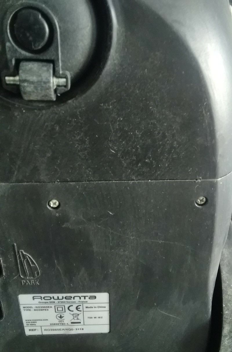 Aspirador de saco Rowenta 3AAA