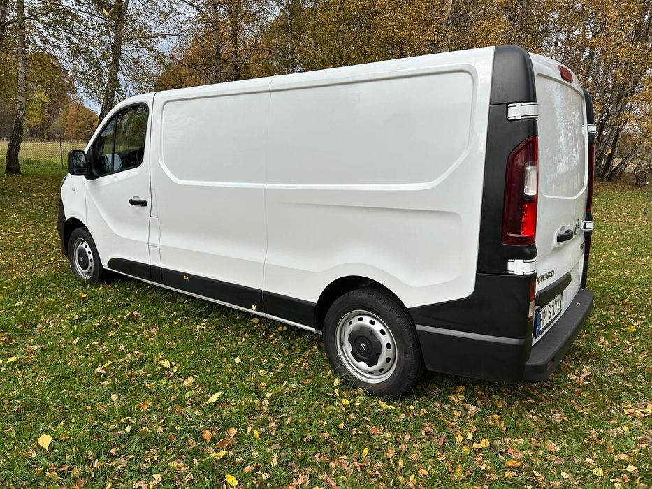Opel Vivaro Long