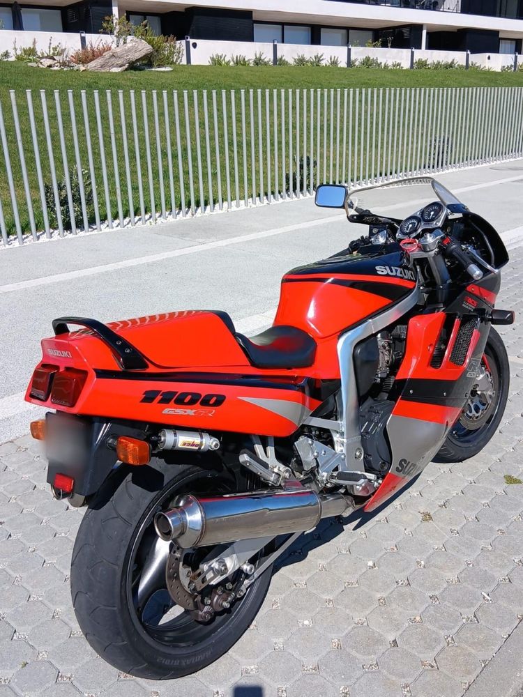 Suzuki GSX-R 1100 Rara 1991 – Clássico Colecionador