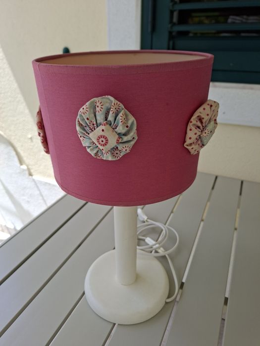 Candeeiro quarto criança