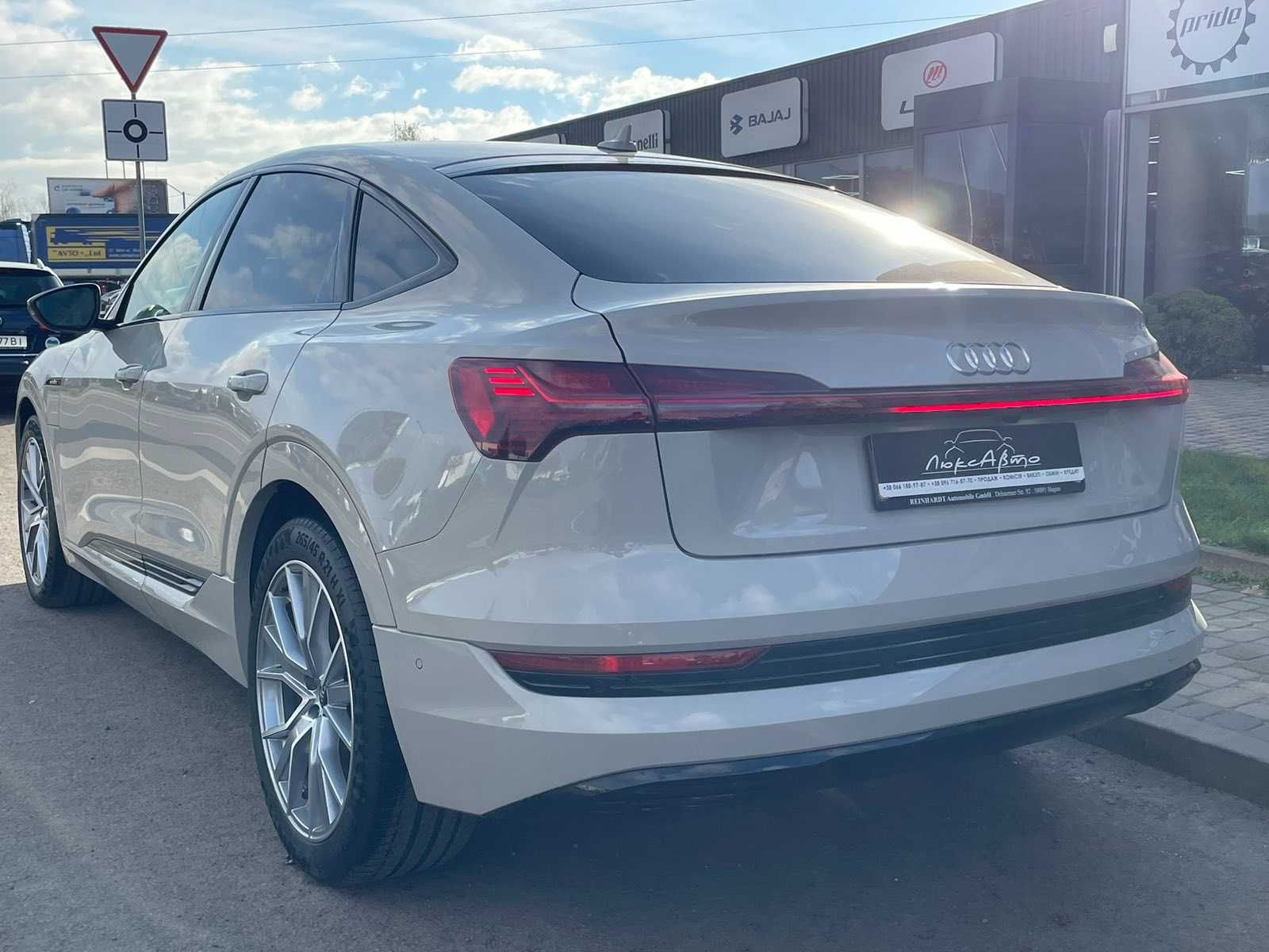 Audi e-tron Sportback 2021