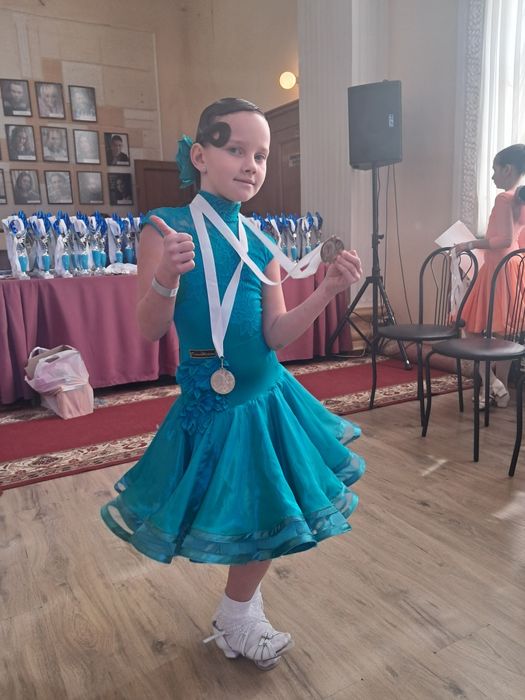 Платье Бейсик для бальных танцев 7-8лет