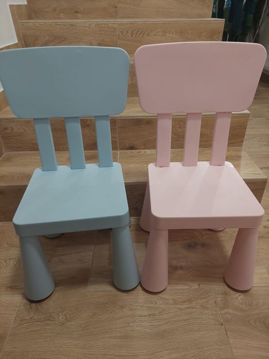 Krzesełka ikea x 2