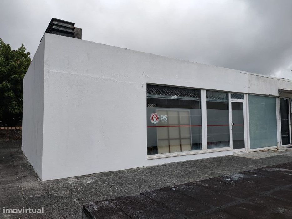 Loja em Ponte da Barca