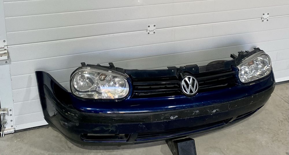VW Golf 4 1.9 TDi Frente Completa