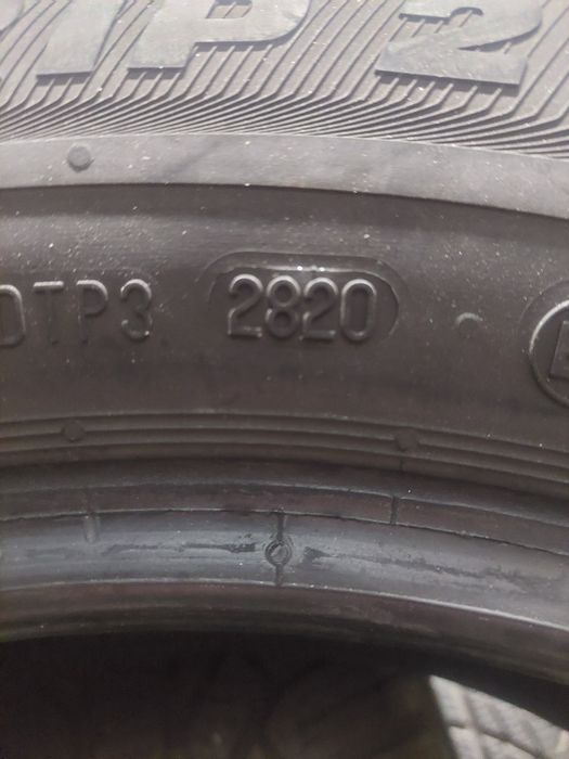 Пара зимової гуми зима зимня Semperit R16 205 60