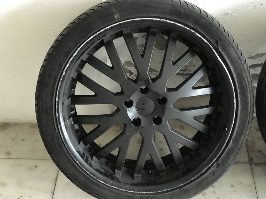 Conjunto Jantes 22” 22x10 ET45 estilo: KAHN