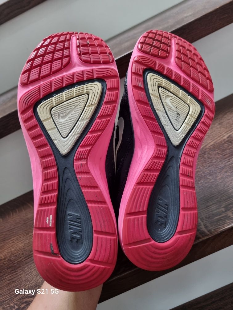 Nike dual fusion buty do biegania 37.5