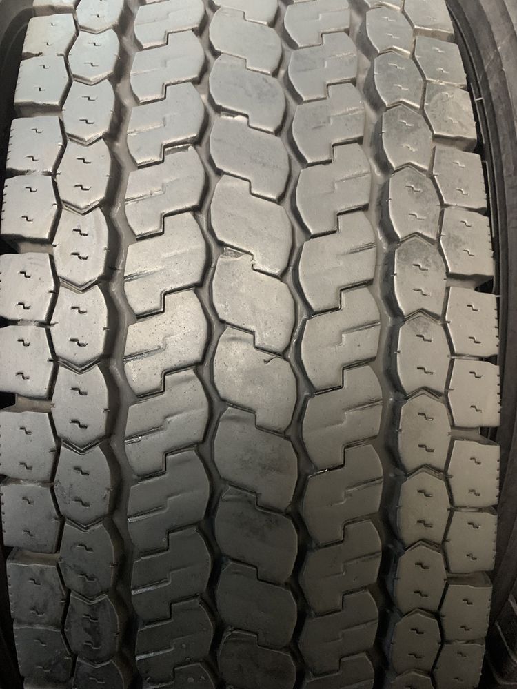 шина вантажна б/в 275/80R22,5 Yokohama 902ZE (4 шт)