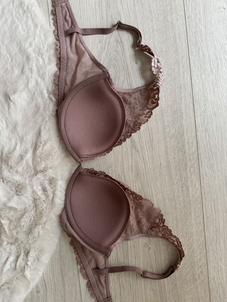 Biustonosz Balkonetka Elena Pretty Flowers 75B intimissimi