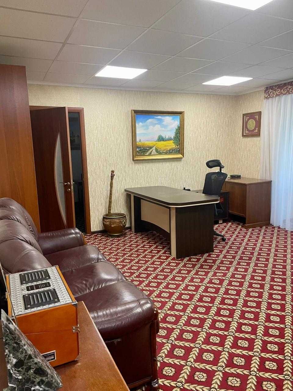 Без комісії! Офіс 45м2, 3 кабінети, м.Звіринецька, ботанічний сад