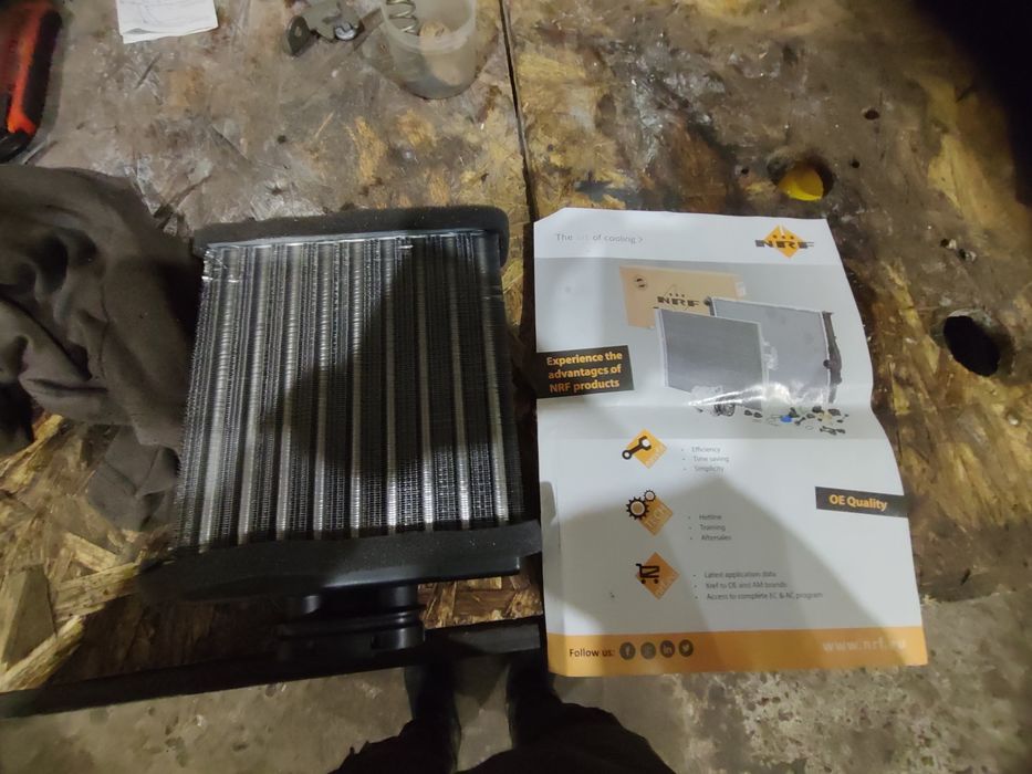 Радиатор отопителя  Шкода Фабия 1.2 2 поколения