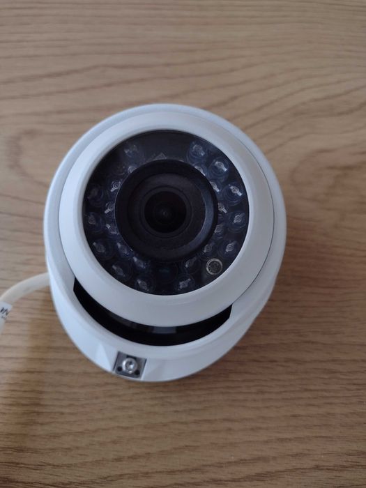 HD-SDI видеокамера Hikvision DS-2CC52D5S-IRM