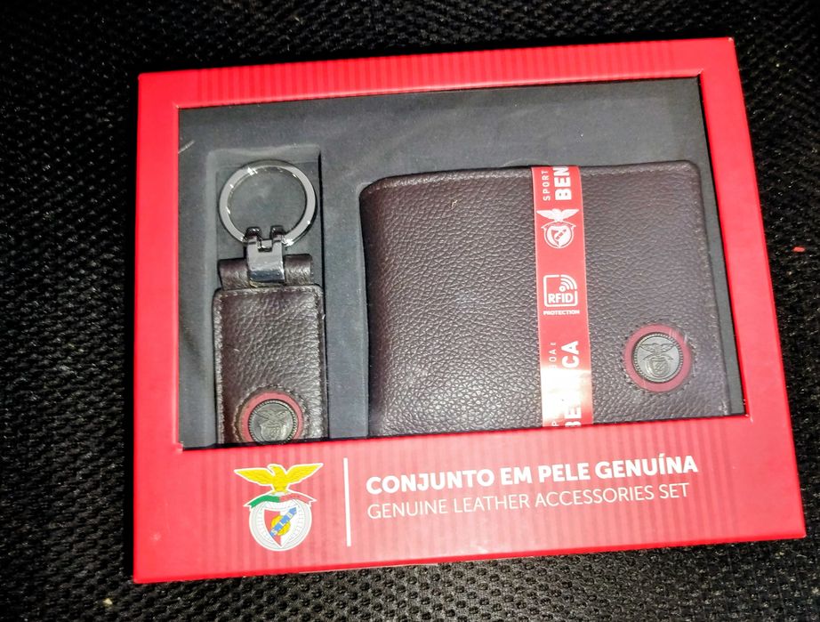Carteira e porta chaves Benfica