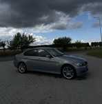 BMW e90 320i Sedan