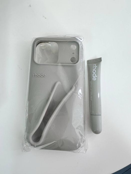 Чохли Rhode для iPhone 17 pro max