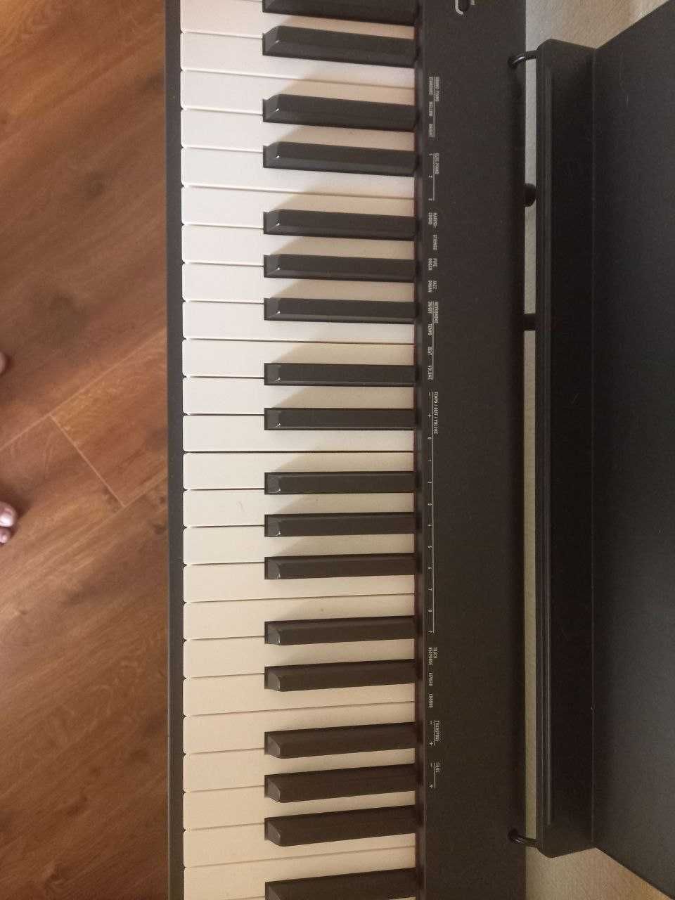 Цифрового пианино CASIO CDP-S100 полный комплект