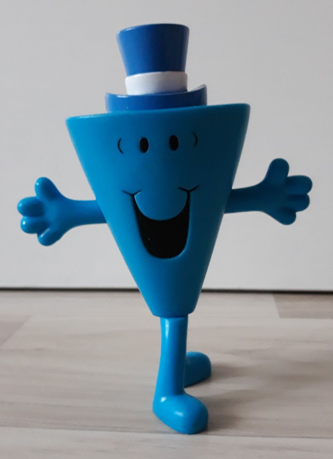 Mr. Men and Little Miss Mr. Cool figurka ruch McD's 2004r. 11,5cm