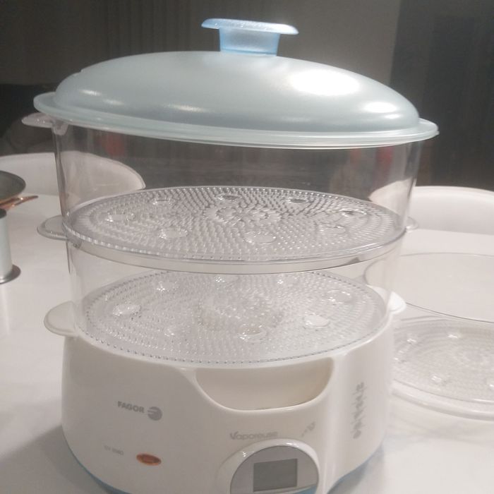 Panela cozer a vapor com 3 compartimentos Fagor nunca foi usada