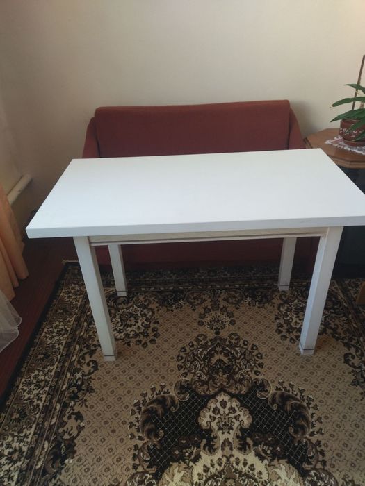 Продам Кухонй столик!!!