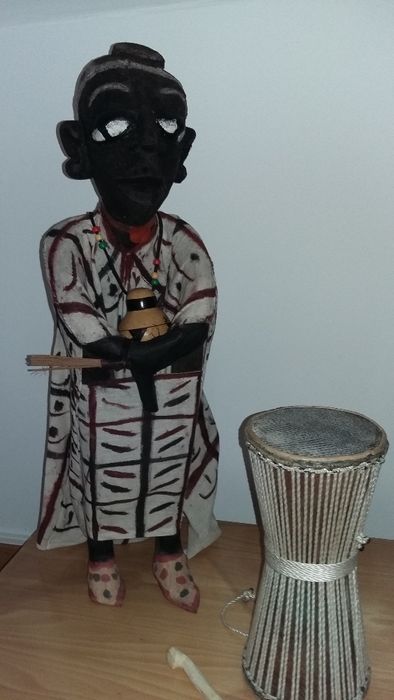Arte africana. SORTE! Procura sorte! Preto Velho e Elefante dão sorte.