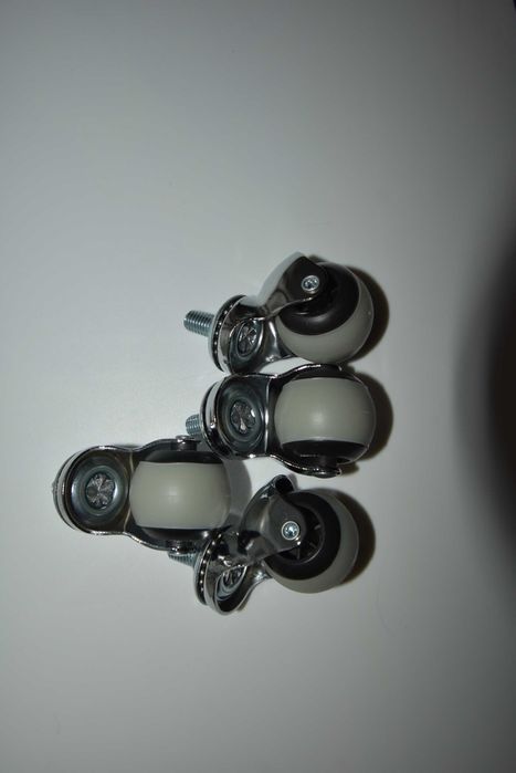 Нові ролики ( колесики) для меблів (4 шт.) – останній комплект