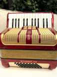 Hohner Student 40