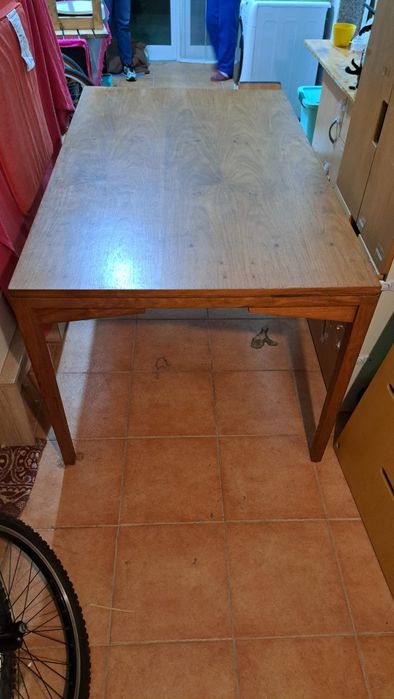 Mesa de sala de jantar