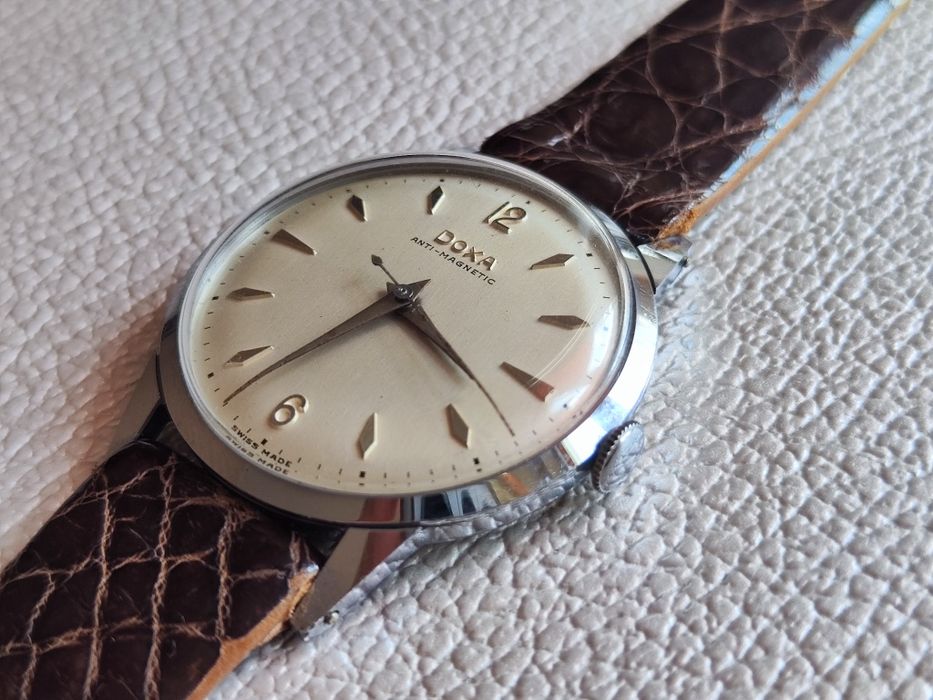 Zegarek mechaniczny Doxa Antimagnetic