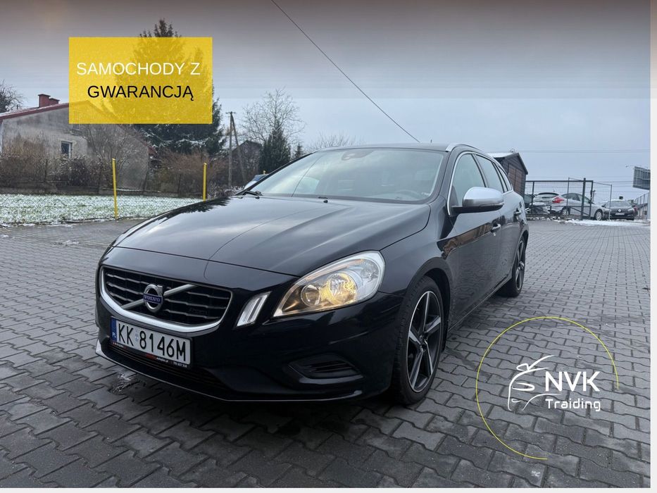 Volvo V60 *Volvo V60*T3 R-Design*