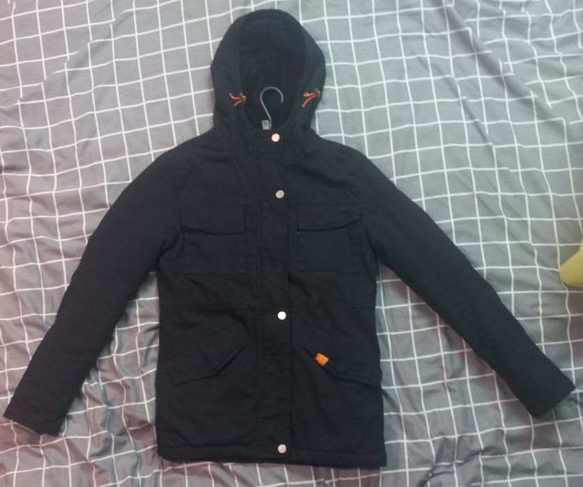 Куртка дияча 8-9 років для дівчинки