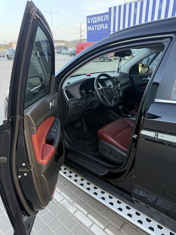Hyundai Tucson TOP Panorama