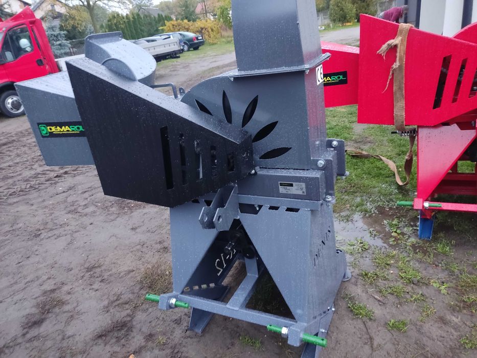 Rębak ogrodowy bębnowy do gałęzi na wom traktorek ciagnik dostawa nowy