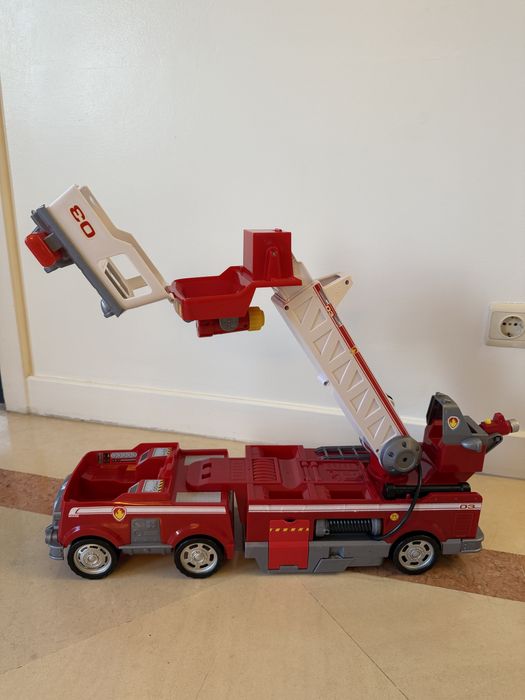 Camião Marshall Patrulha Pata