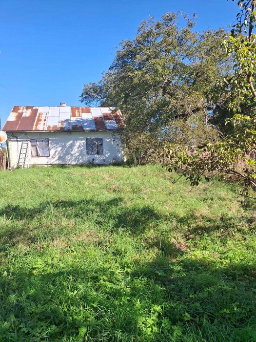 Продам будинок в мальовничому  селі  Страдч, неподалік Львова