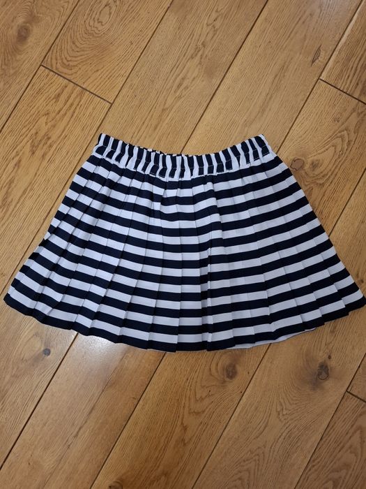 Spódniczka plisowana styl college rozmiar 140-146 cm