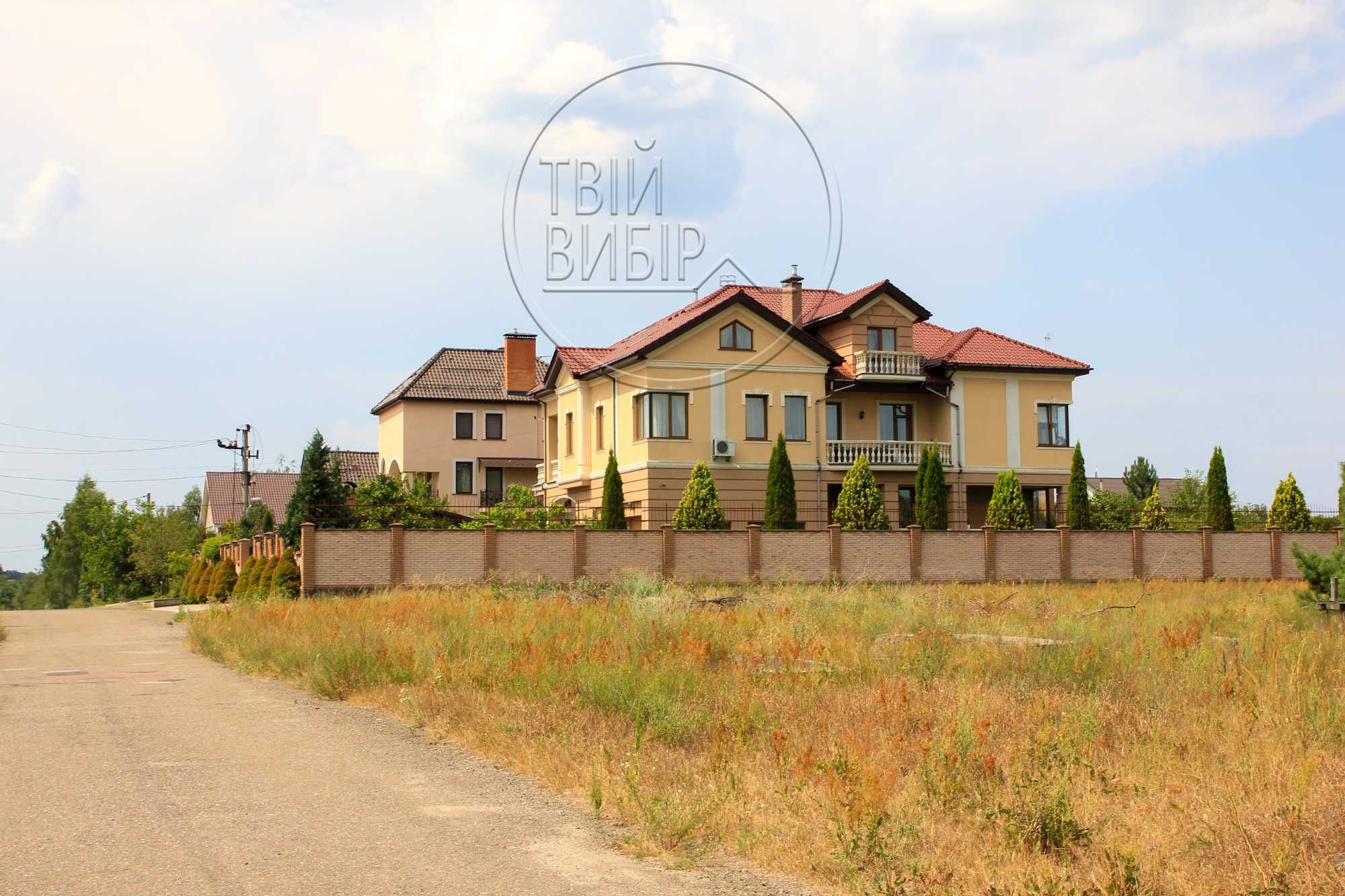 Продам Ділянку в Преміум Локації Мила