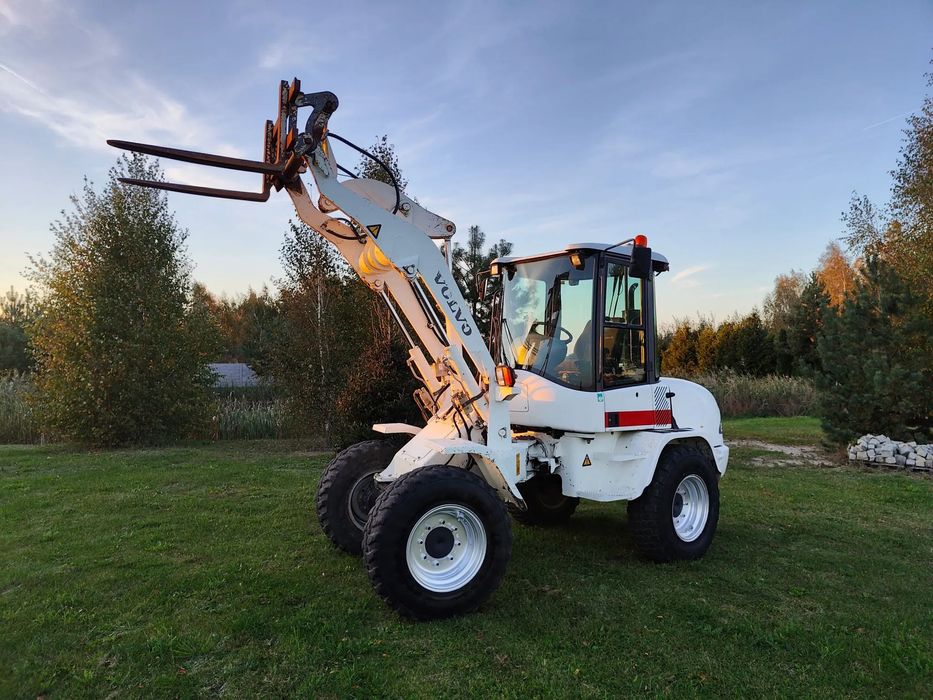 Volvo L30B PRO  ładowarka kołowa przegubowa 4x4 krokodyl widły super stan! sprowadzona