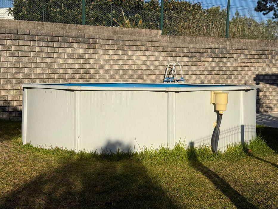 Piscina Gre 460x120 com Filtro de Areia e bomba