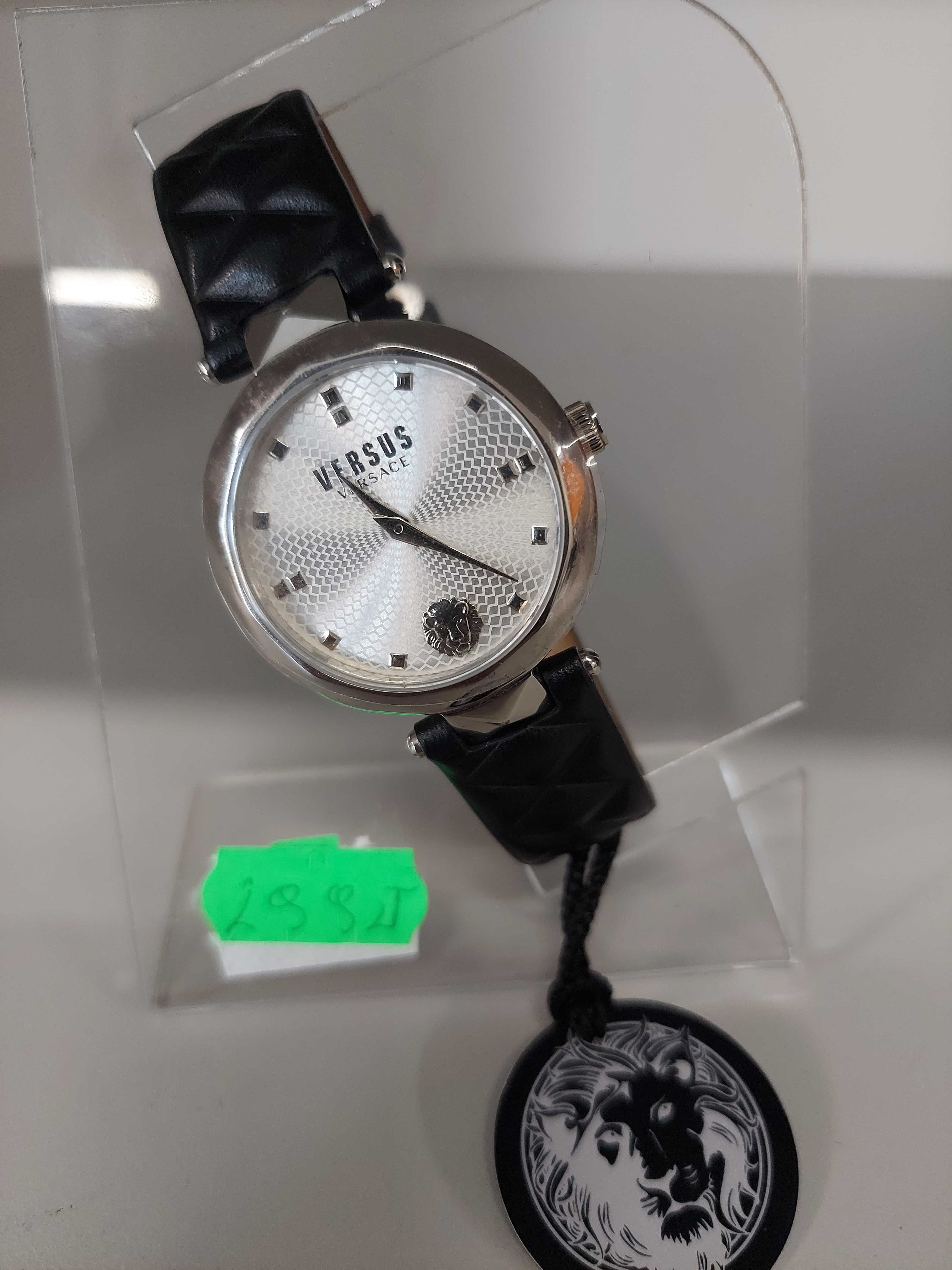 Zegarek damski Versus Versace SCD010016