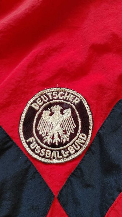 Вінтажна куртка вітрівка олімпійка Adidas DFB