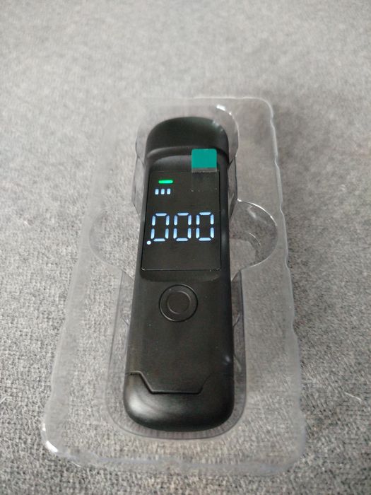 Alkotest,tester alkoholu z LCD.Nowy.