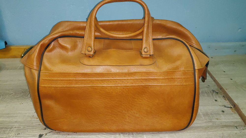 Torba podróżna skórzana prl vintage stan b.dobry