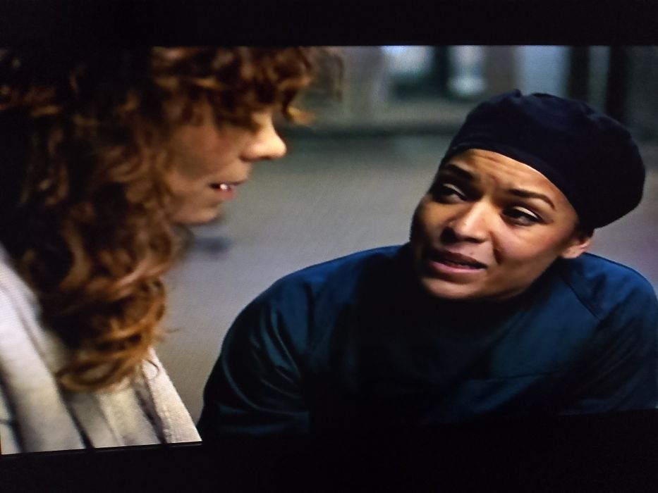 Продам великий плазмовий телевізор 5000 грн.Відповім на смс олх вайбер