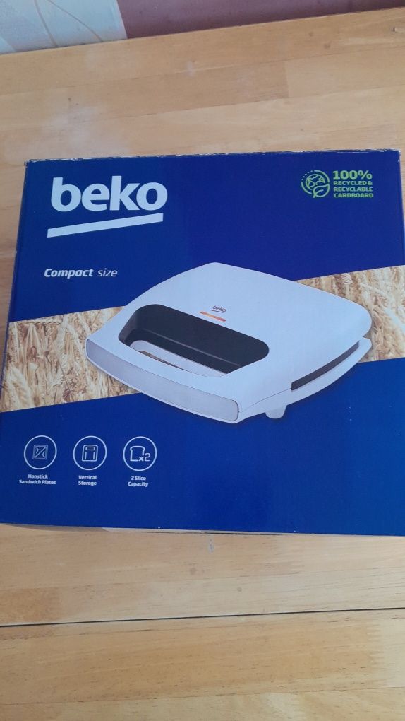Opiekacz do kanapek Beko