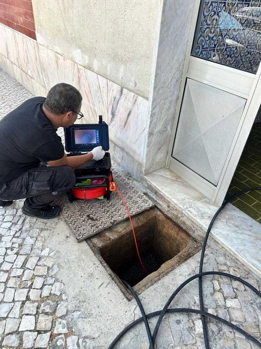 Palmela e Azeitão – Desentupimento de Canos com Câmara de Vídeo