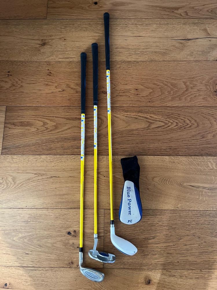 Conjunto de 3 Tacos de Golf Junior: Putter, Hybrid e Pitch.