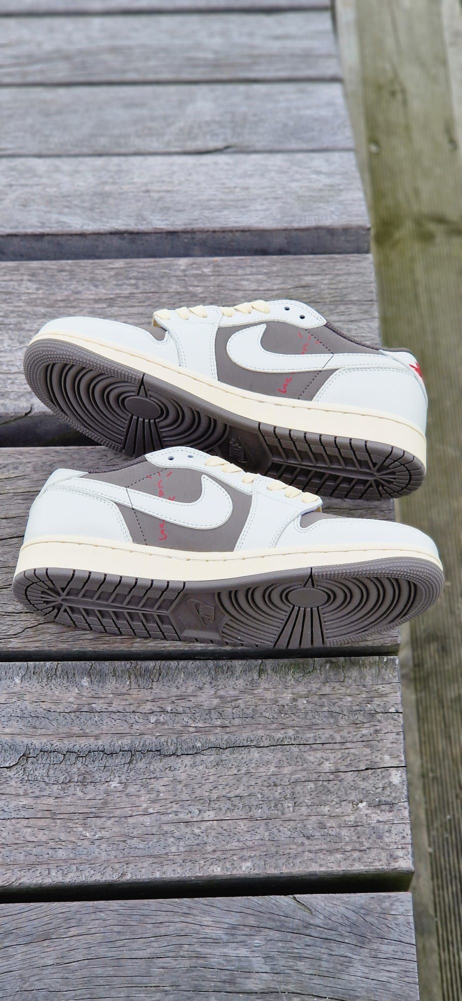 Travis Scott Air Jordan 1 Low OG Reverse Mocha