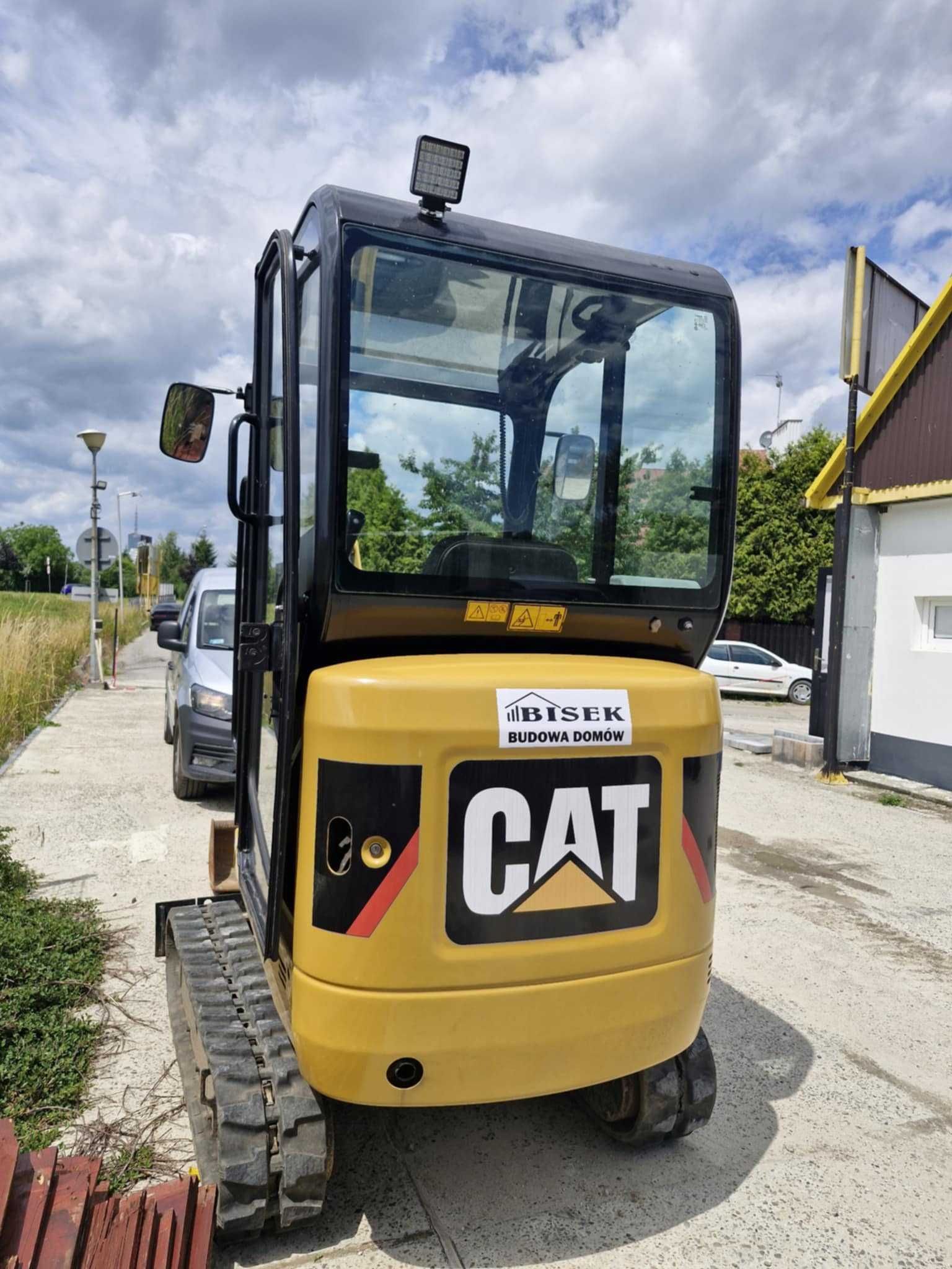 Wynajem Koparki CAT 301.4C Bez operatora / z operatorem